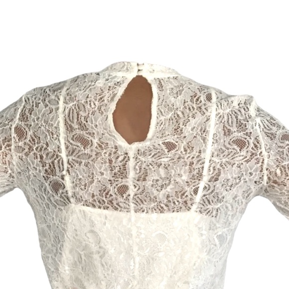 NWT William Rast SZ XS BLACK Long Sleeve Lace Overlay Keyhole Top - Picture 6 of 6